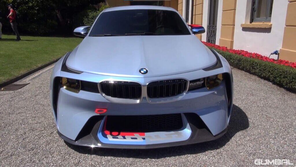 BMW 2002 Hommage